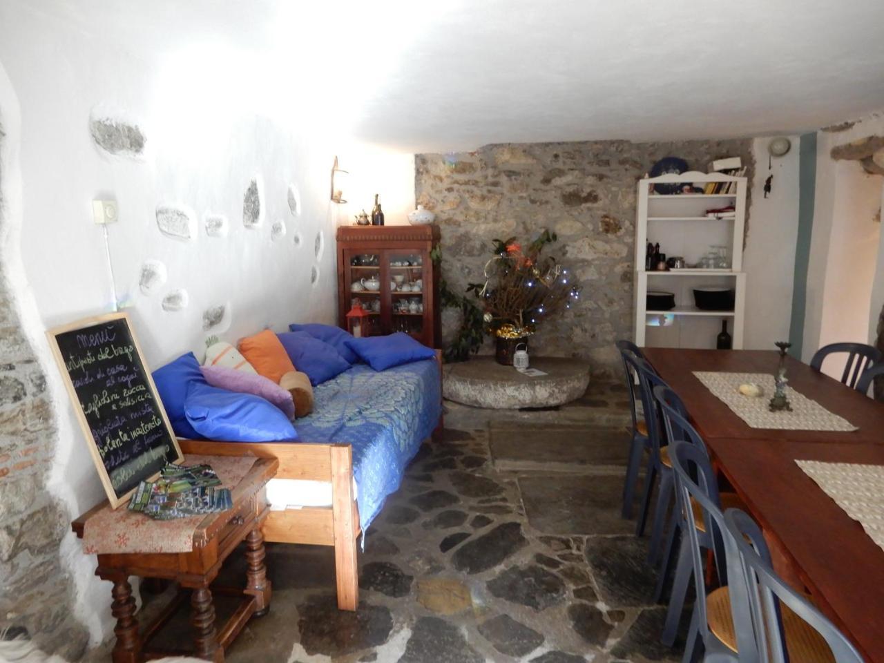 Vila Il Borgo Della Colomba Fosdinovo Exteriér fotografie